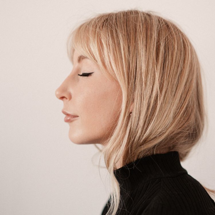 do-you-have-a-weak-chin-advanced-dermatology